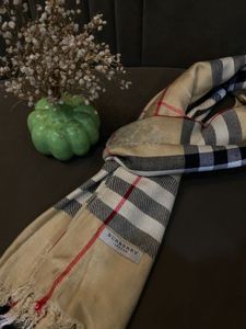 Burberry Scarf - Classic Check