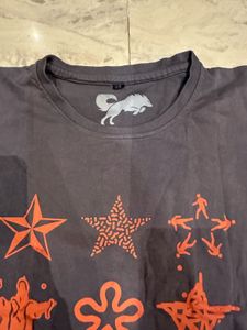 Unique Graphic Print T-Shirt