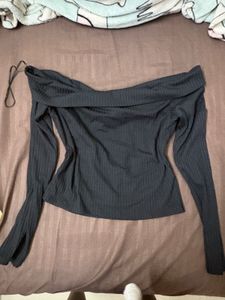 Black Ribbed Off-Shoulder Long Sleeve Top Siz