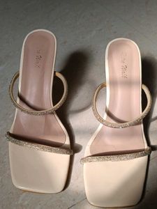 Retro walk Sparkling Strappy Heels