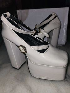 Chunky Platform Mary Jane Heels