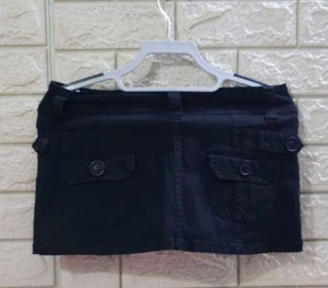 Black Cotton Blend Girls' Mini Skirt