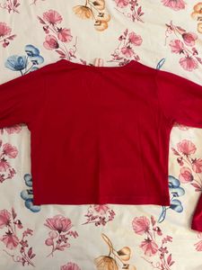 Red Long Sleeve Crop Top 🍎