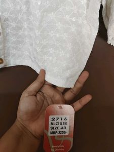 Free delivery - Elegant White Embroidered Blouse