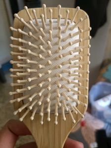 Vega Wooden Paddle Brush