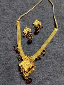 Elegant Golden Oxidized Jewelry Set