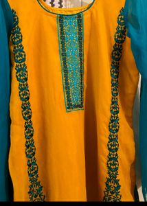 Embroidered Kurti Tunic