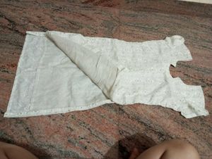 Elegant White Kurta with jeggings