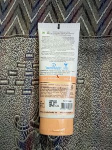 Mamaearth Chia Oil-Free Face Wash