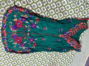Emerald Green Floral Embroidered Tunic Short Kurti