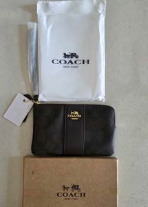 New Coach wristlet with dustbag