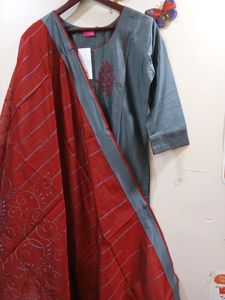 New Grey Mahroon Kurti Churidar Dupatta Set