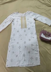 Women Straight Cotton Kurta