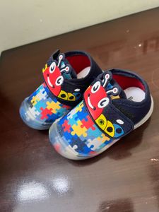 New LED Light shoes /sneakers