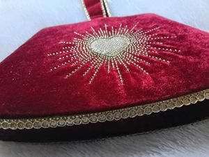 Charlotte tilbury velvet clutch 💕♥️