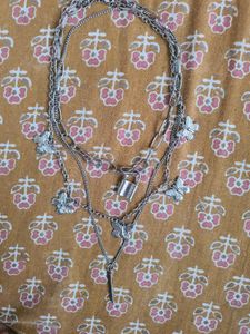 Layered Butterfly Lock Necklace