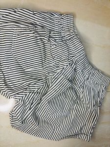 Striped Denim Shorts for Women🦓