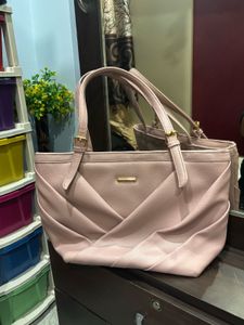Chic Pink Tote Handbag