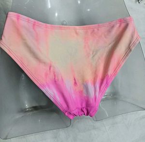❤️‍🔥 Tie-Dye Bikini Bottom