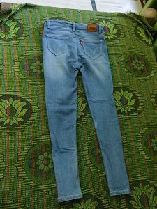 Levi's Jeans - Light Wash Denim