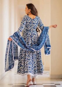 Elegant Blue Floral Kurta Set With Pants &amp; Dupat