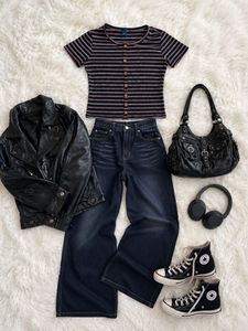 Casual Small To Medium Sized T Shirt