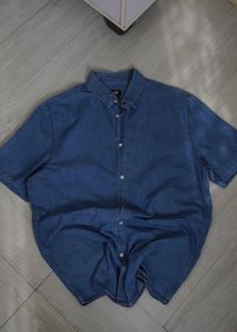 H&M Men's Blue Denim Short Sleeve Shirt
