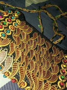 Unique Beaded Leaf Design Crossbody Bag