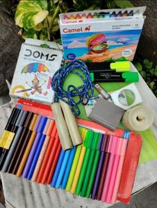Art Markers &amp; Craft Supplies Bundle