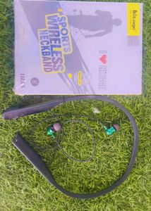Brand New bluetooth earphones