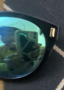 Stylish Blue Mirrored Sunglasses