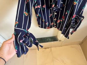 Chic Navy Floral Striped Blouse