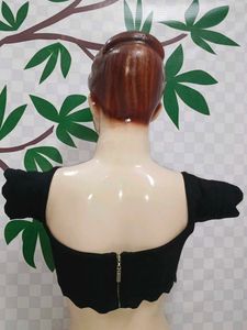 (800)Black Off-Shoulder Bra