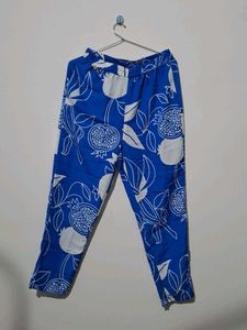 Lookmark Blue &amp; White Floral Print Kurti