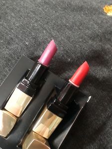Myglamm manish Malhotra Mini lipstick Duo
