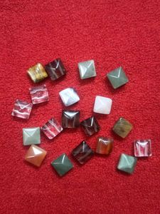 Assorted Crystal Pyramids/7 chakra bracelet pieces