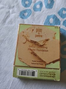 Pixi Powder Foundation