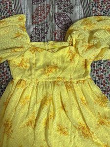 Chic Yellow Floral Puff Sleeve Dress