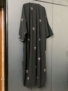 Black kaftan Abaya with Pink Bows