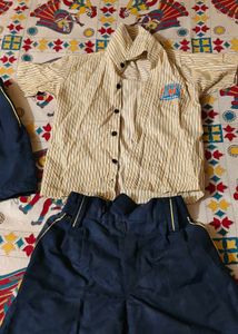 Narayana School 2 Uniform Shirt, Shorts Set