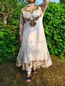 Elegant White Kurta Set with Gold Embellishments