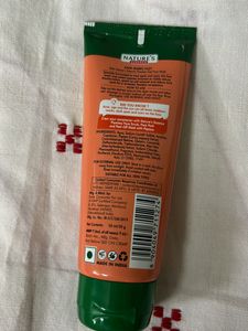 Combo Of Facewash And Face scrub
