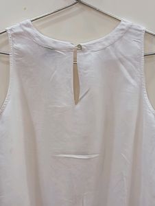 Hot 🔥 White Top