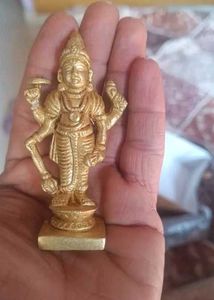 Golden Deity Idol Lord vishnu ido