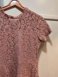 Ginger Elegant Lace Dress, Knee length Bust-34 L