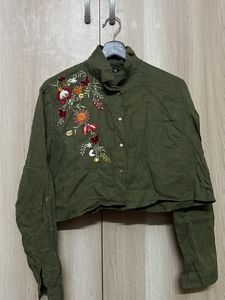 Very cute Crop Top Or jacket Depends How You Wanna Style It