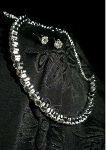 Silver Plated necklace Set.....