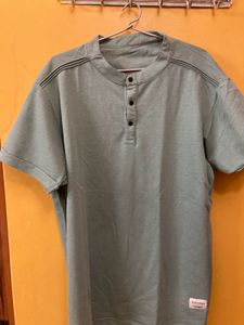 Henley Neck Tshirt
