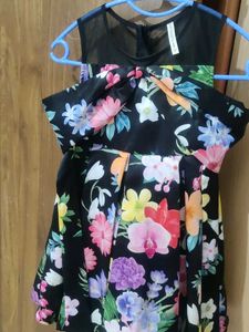 Chic Floral Print Dress