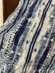 Blue &amp; White Printed Sleeveless Top
